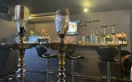 大阪 シーシャバー：Shisha Cafe SAI
