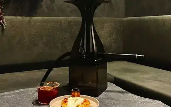 梅田 シーシャバー：C.S.B シーシャカフェ＆バー 大阪梅田店