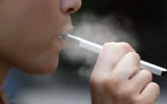 DR.VAPE 評判：吸いやすさ・満足感・手軽さを兼ね備えた一台