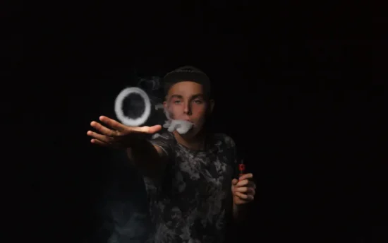 【初心者必見】シーシャバー 初めてでも安心!料金・吸い方・注意点まで完全ガイド | VapePenZone Japan 【初心者必見】シーシャバー 初めてでも安心!料金・吸い方・注意点まで完全ガイド | VapePenZone Japan