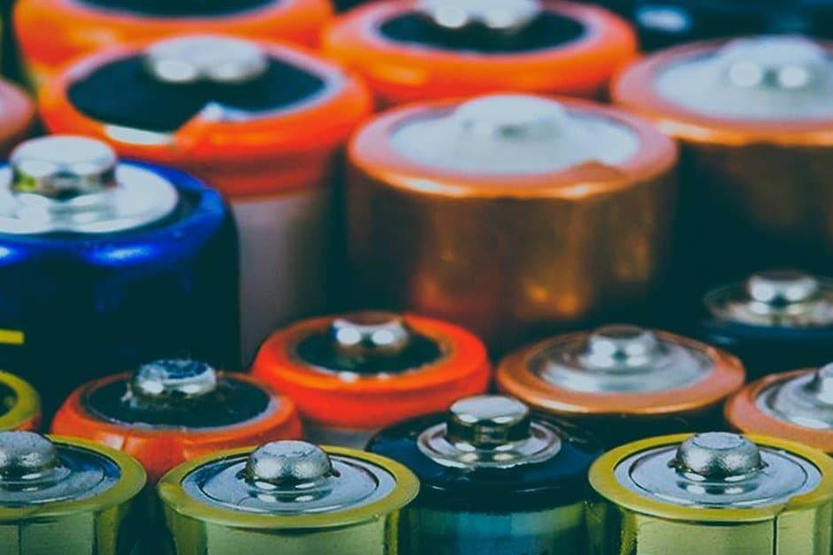 Juulバッテリー：安全を使用するにはどうすればよいか？ | VapePenZone Japan