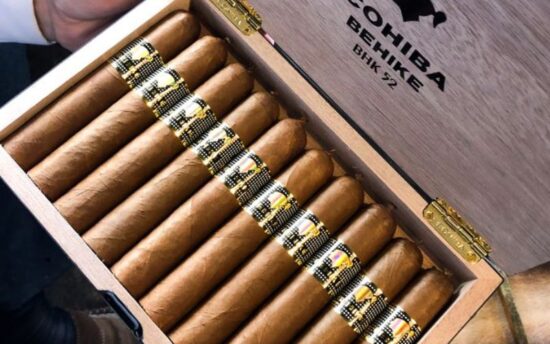 購入前必見】コイーバ（Cohiba）とは？高級葉巻ブランドの魅力や値段