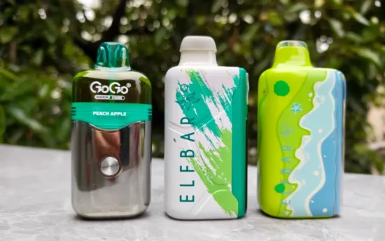 【購入前必見】GOGO VS ELFBAR Ice King 比較|機能・吸い心地・フレーバーでおすすめはどっち? | VapePenZone Japan GoGo vs Elfbar Ice King:レビュー