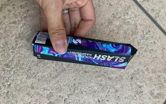 【100人が選んだ】電子シーシャ ドンキで買える15選 | 味・吸い心地を徹底評価 | VapePenZone Japan slash vape 持ち運びシーシャ