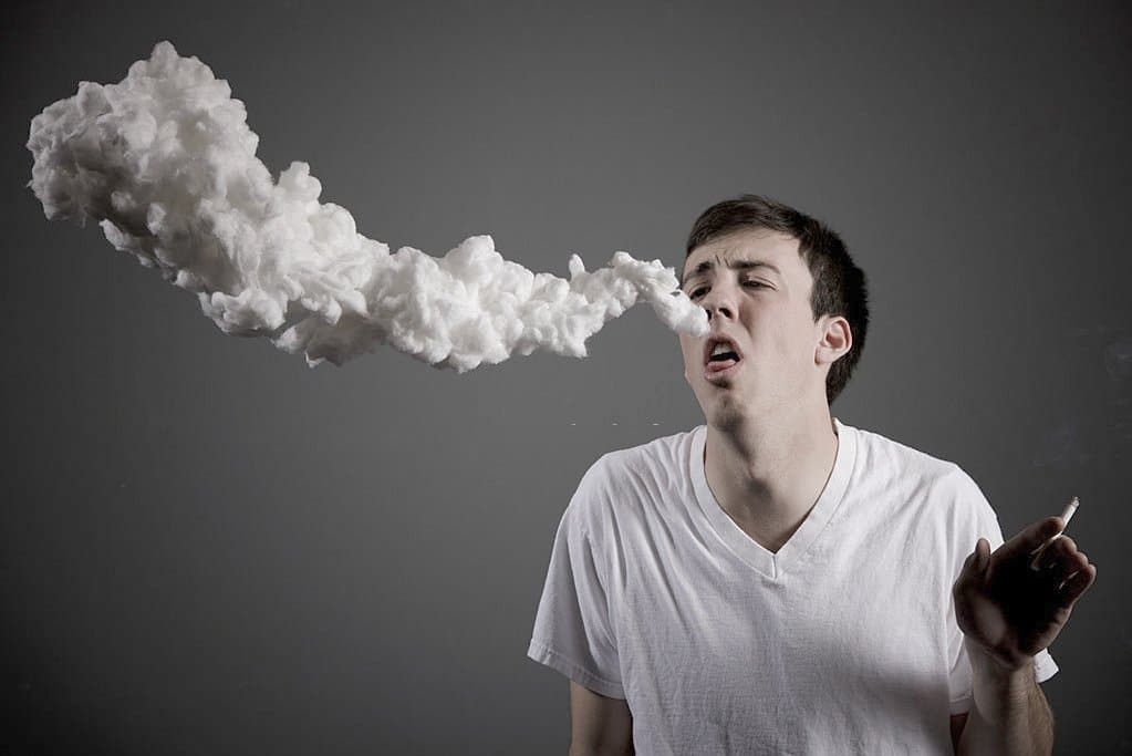 なぜPuff Barを吸うときに咳をするのか？どうやめるか？ | Vapepenzone Japan